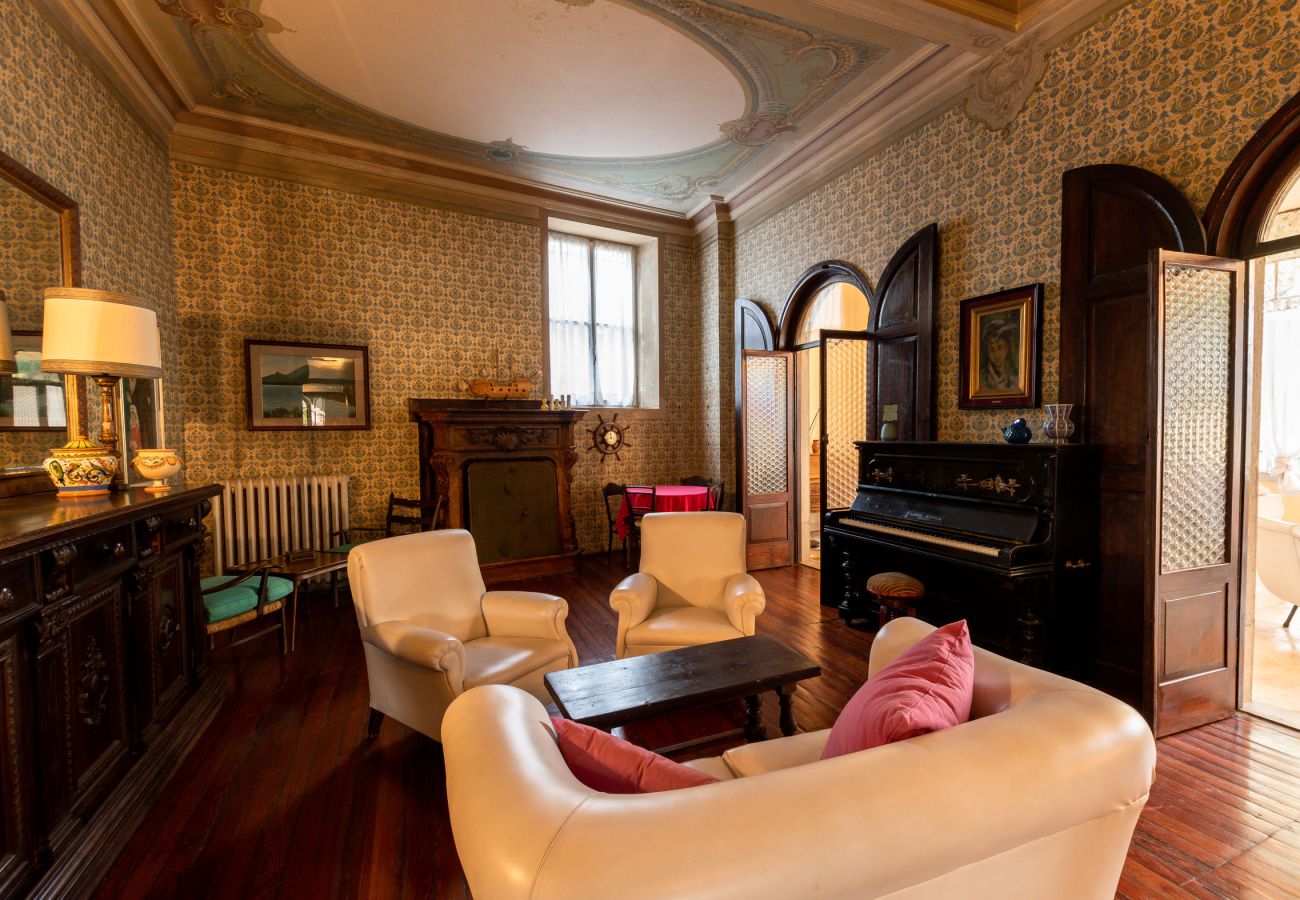 Villa a Toscolano-Maderno - Villa Excelsior Toscolano Maderno