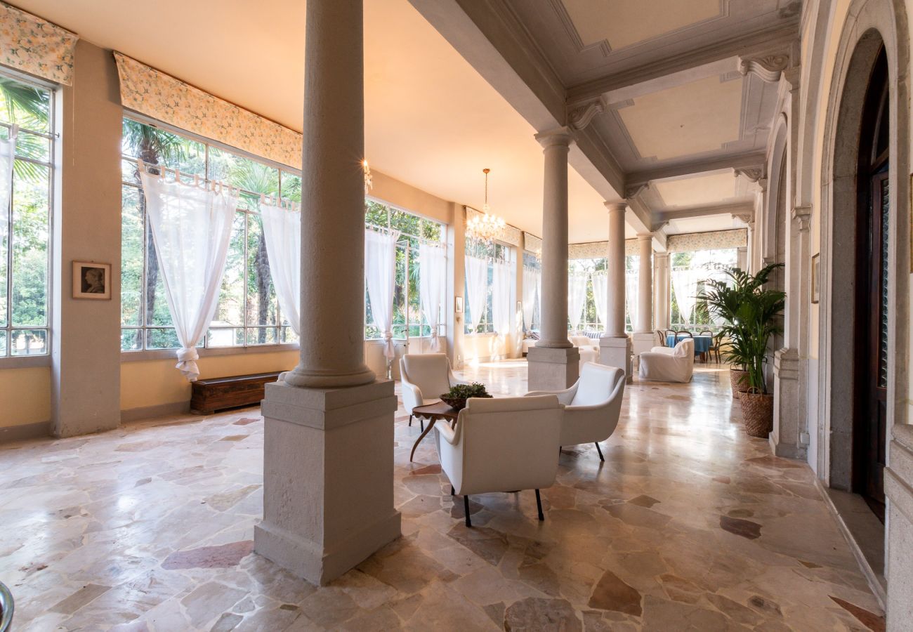 Villa a Toscolano-Maderno - Villa Excelsior Toscolano Maderno