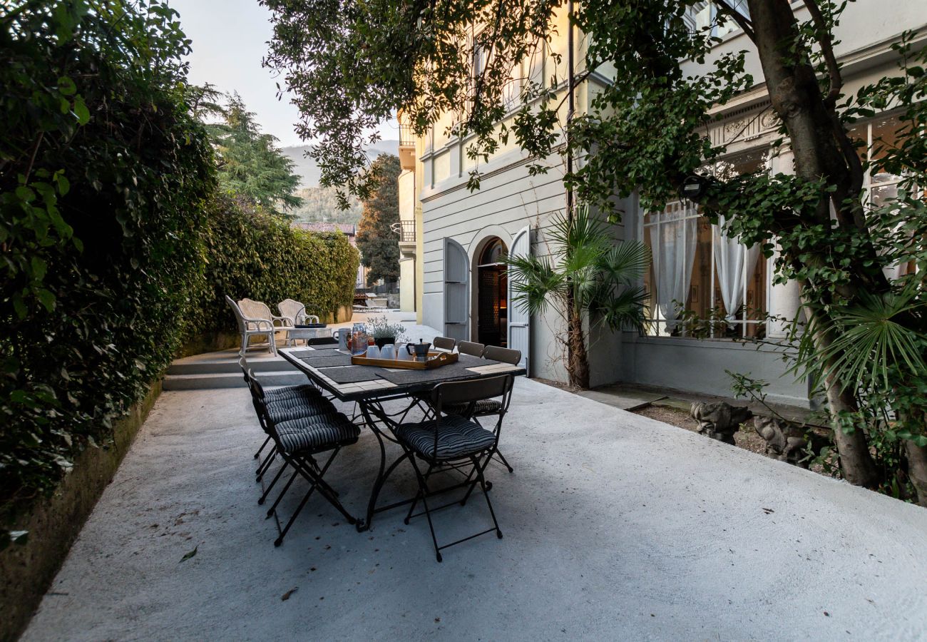 Villa a Toscolano-Maderno - Villa Excelsior Toscolano Maderno