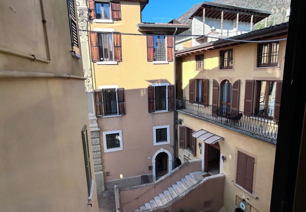 Appartamento a Salò - Casa Savoia 31