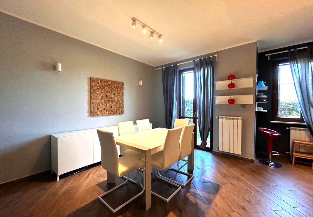 Appartamento a Moniga del Garda - Casa Magenta