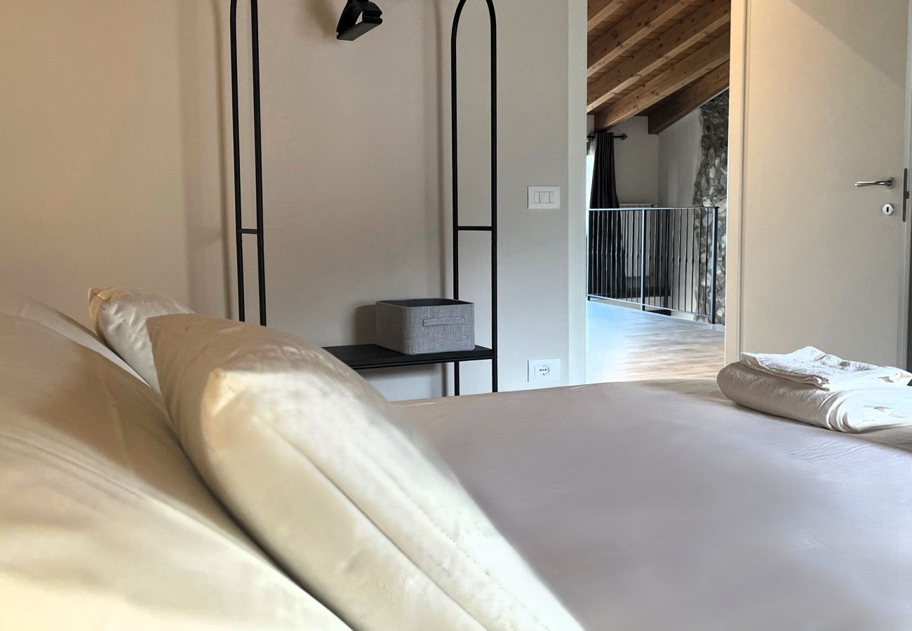 Appartamento a Polpenazze del Garda - Borgo Alba Lake View Apartment