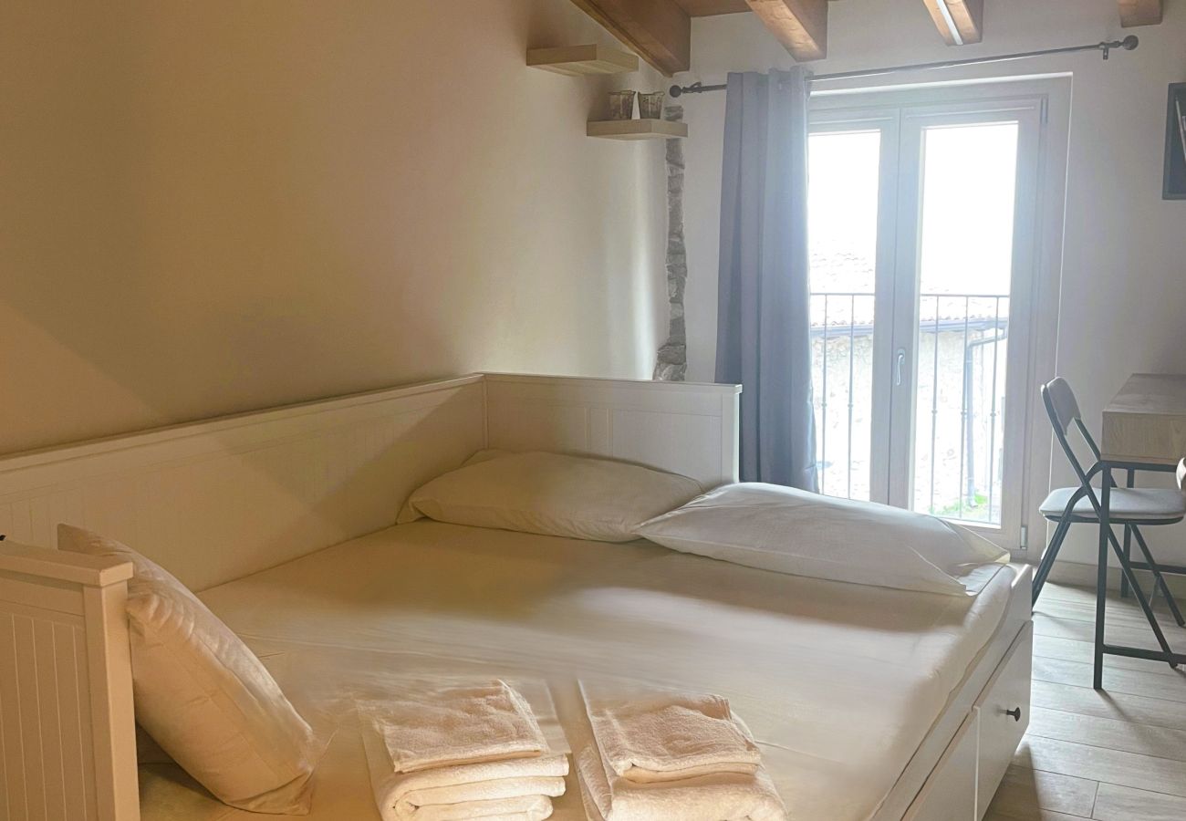 Appartamento a Polpenazze del Garda - Borgo Alba Lake View Apartment