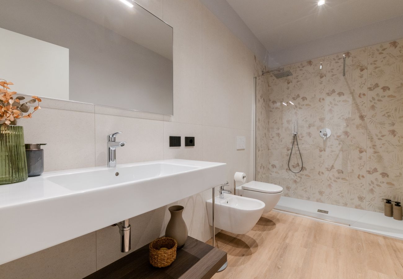 Appartamento a San Felice del Benaco - Villa Aqua_Lydia Suite Apartment
