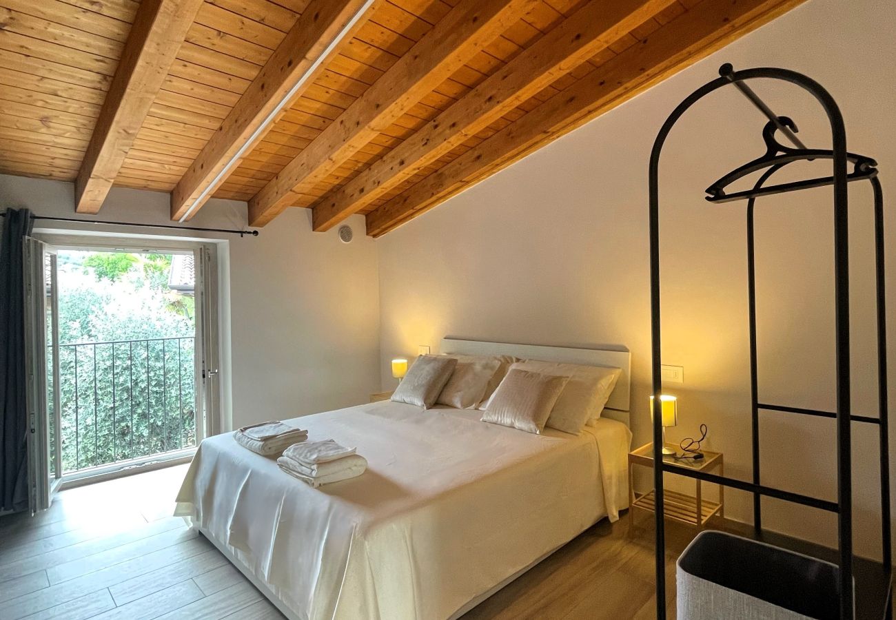 Ferienwohnung in Polpenazze del Garda - Borgo Alba Lake View Apartment