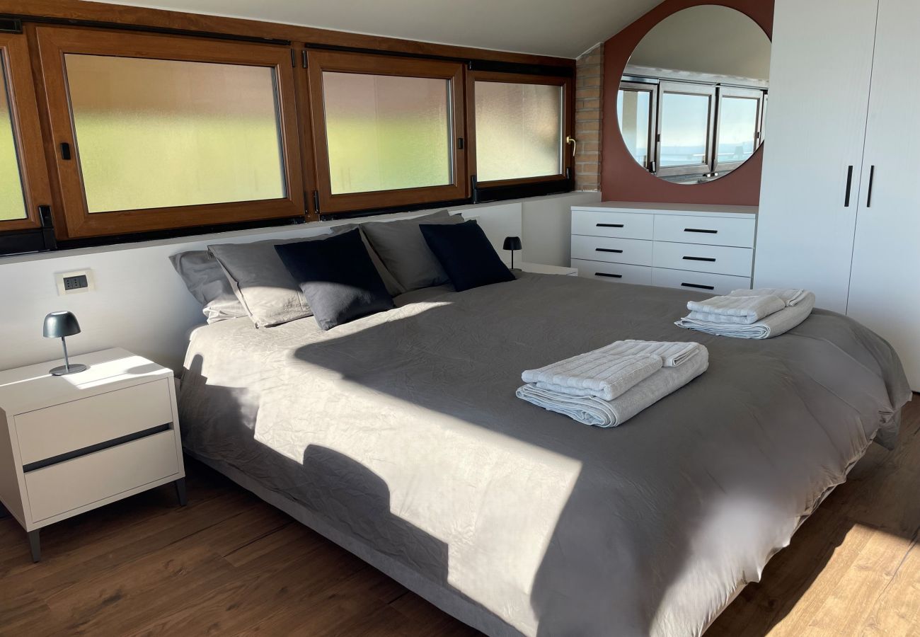 Ferienwohnung in Padenghe sul Garda - Casa Pratello