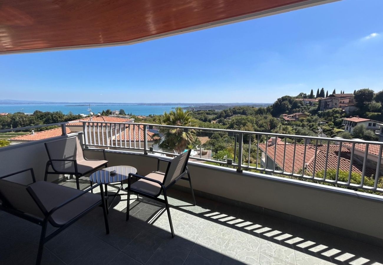 Ferienwohnung in Padenghe sul Garda - Casa Pratello