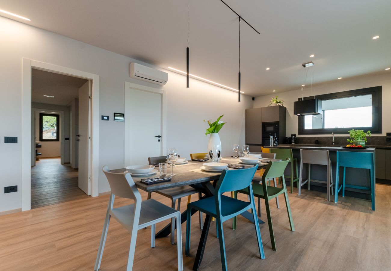 Ferienwohnung in San Felice del Benaco - Villa Aqua_Lydia Suite Apartment