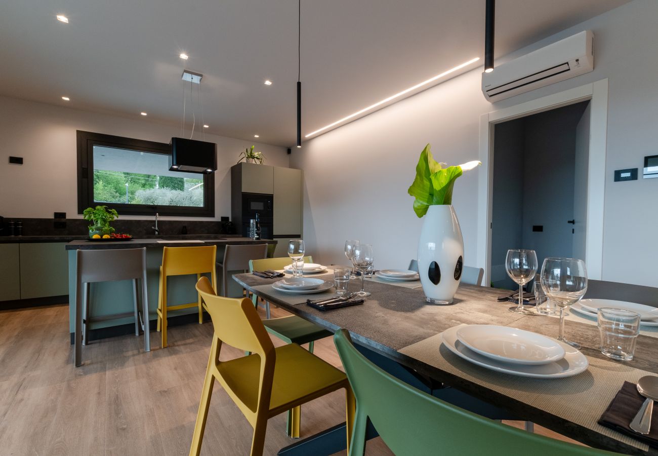 Ferienwohnung in San Felice del Benaco - Villa Aqua_Giuly Suite Apartment