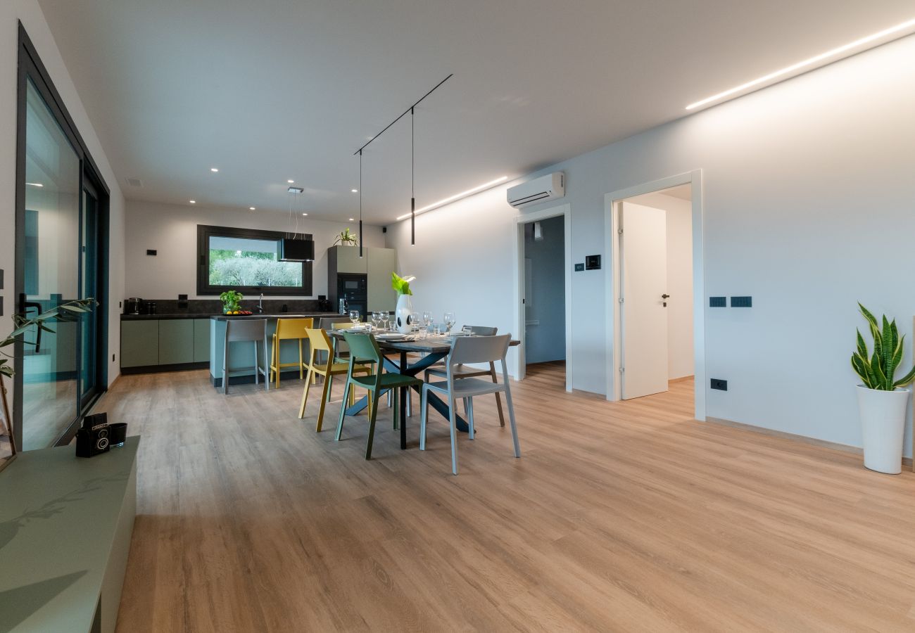 Ferienwohnung in San Felice del Benaco - Villa Aqua_Giuly Suite Apartment