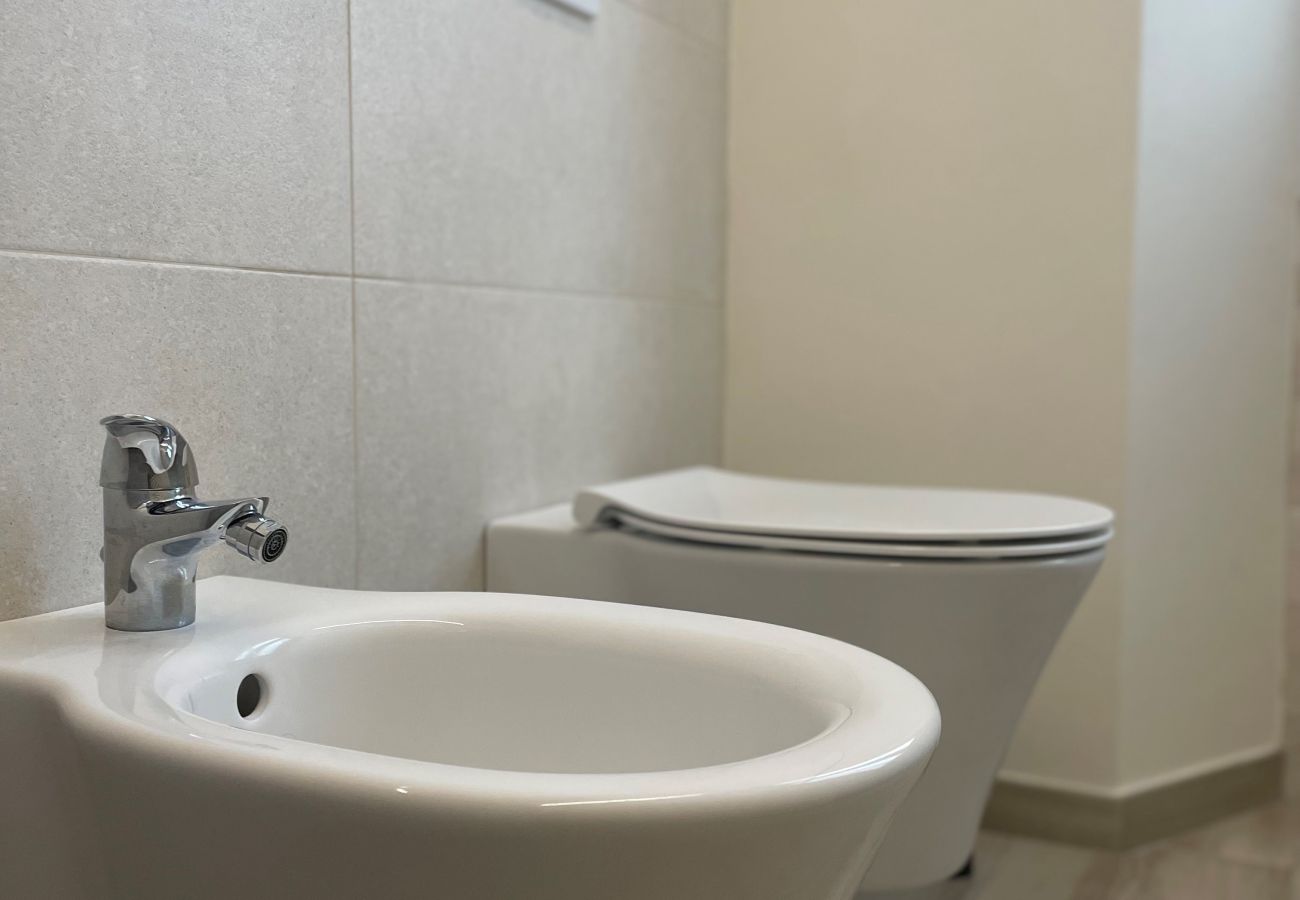 Apartment in Toscolano-Maderno - Casa Piccolo