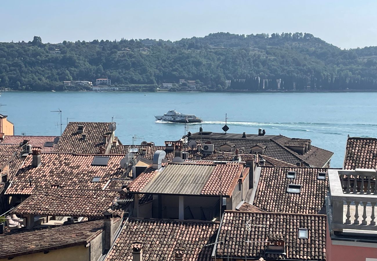 Apartment in Salò - Mansarda del Gallo