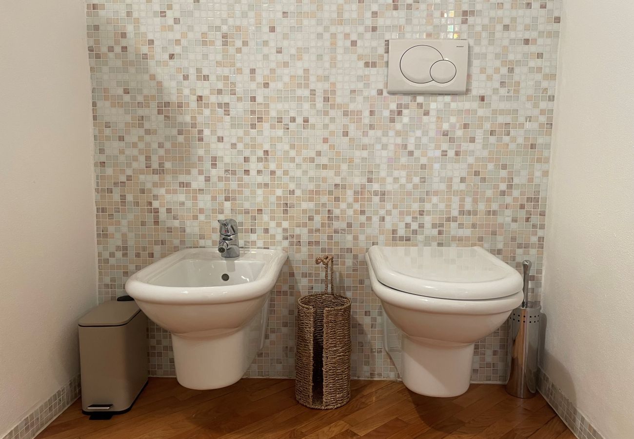 Apartment in Salò - Mansarda del Gallo