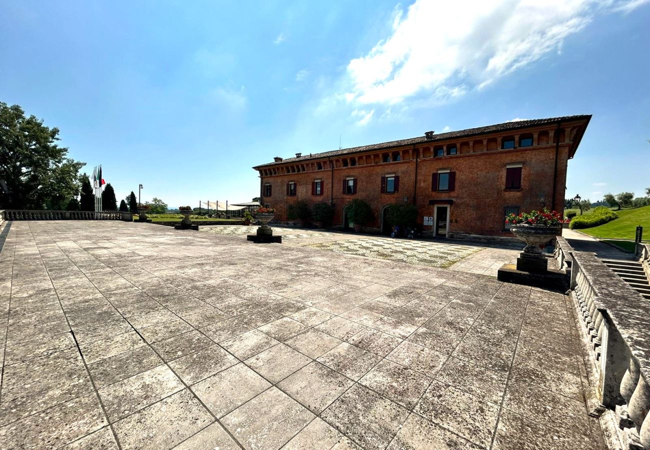 Apartment in Soiano del Lago - Garda Golf Studio