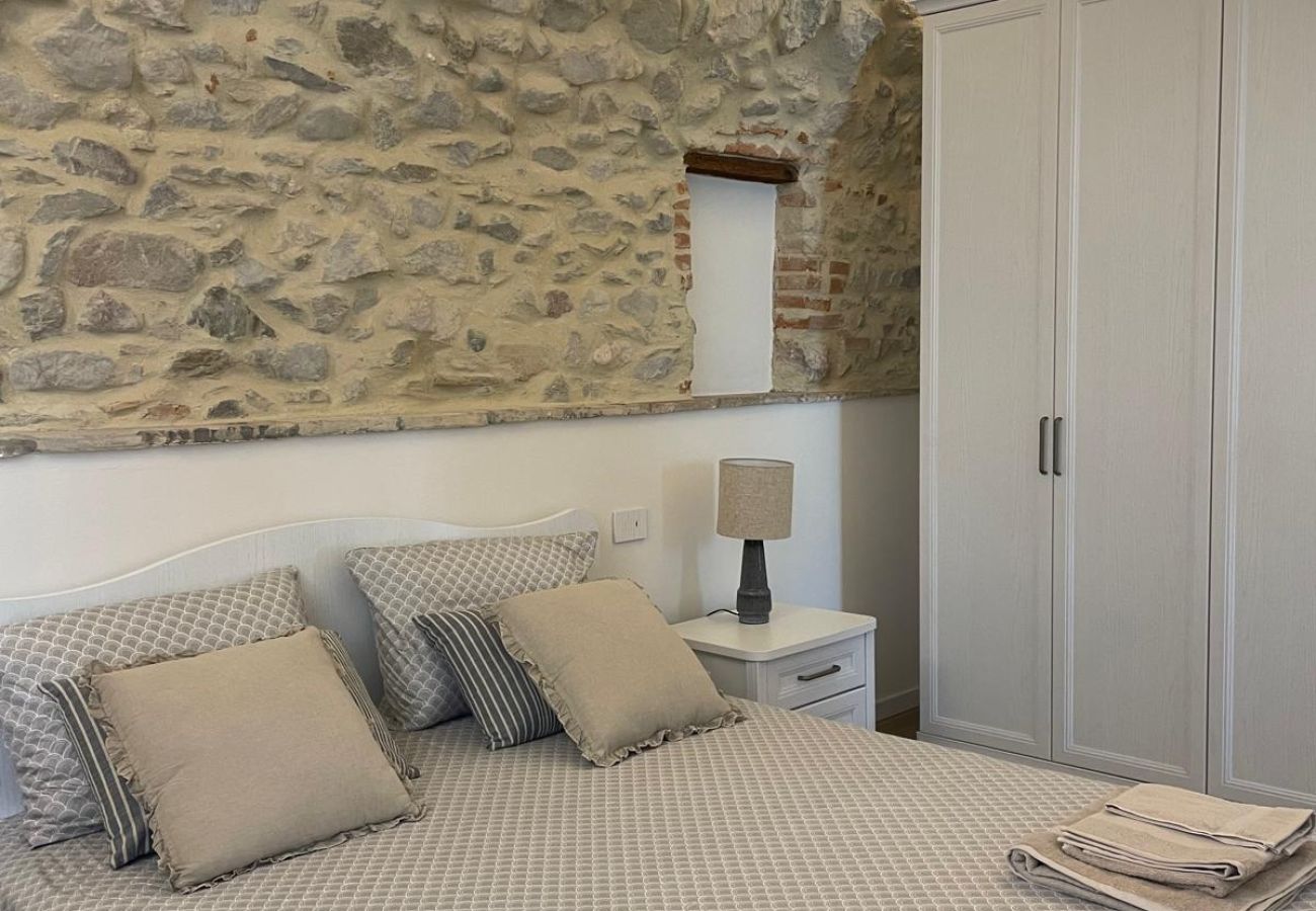 Apartment in Soiano del Lago - Dimora del Torchio