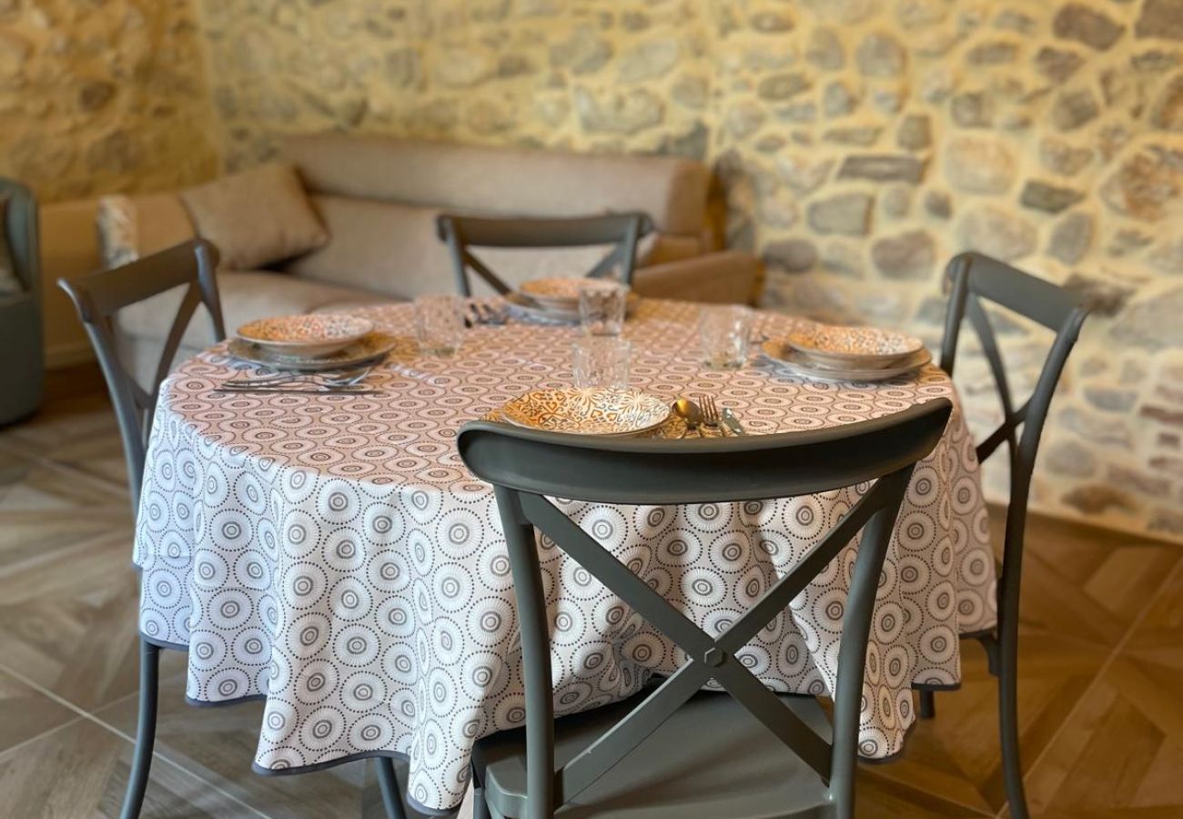 Apartment in Soiano del Lago - Dimora del Torchio