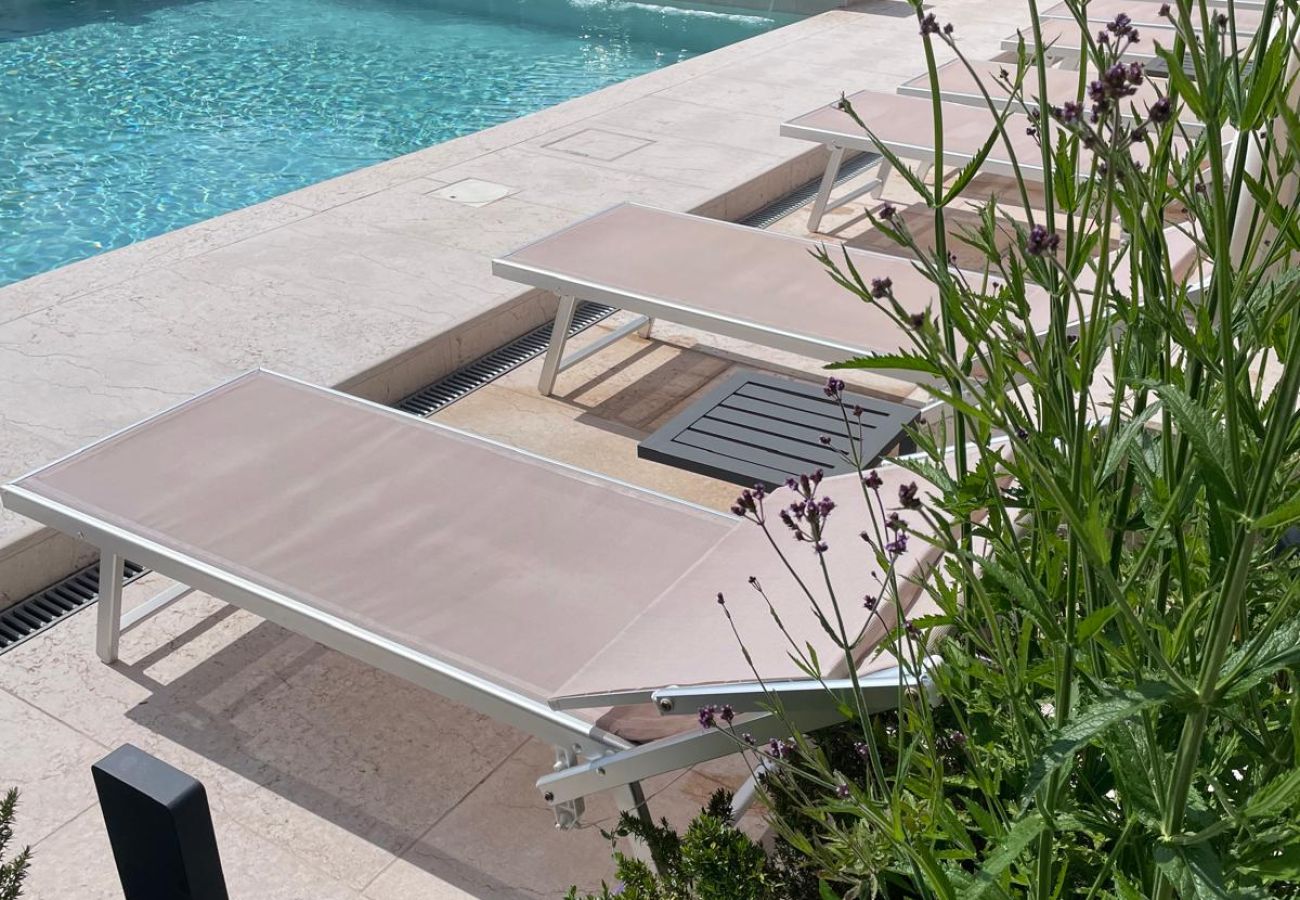 Apartment in Soiano del Lago - Dimora del Torchio