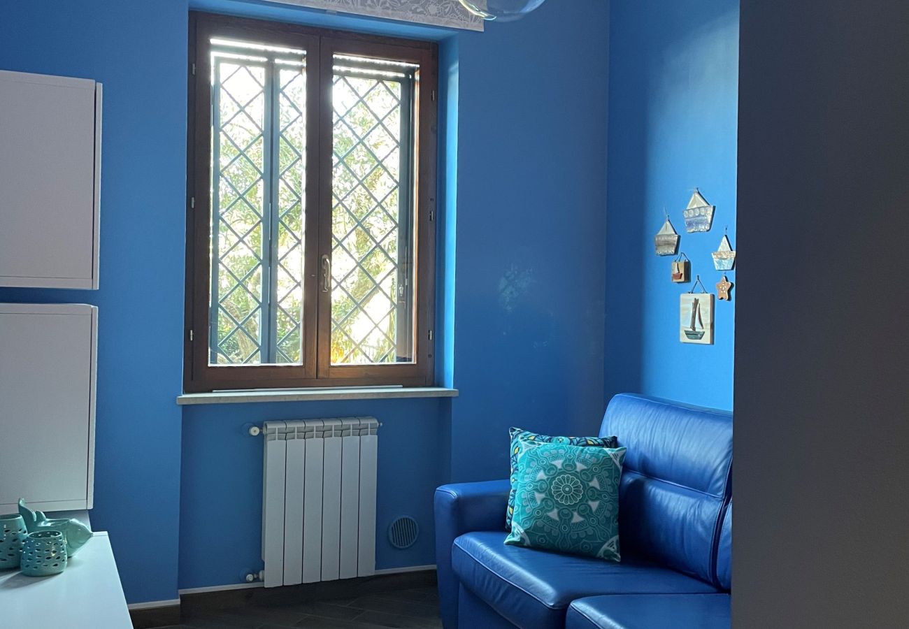 Apartment in Moniga del Garda - Casa Magenta