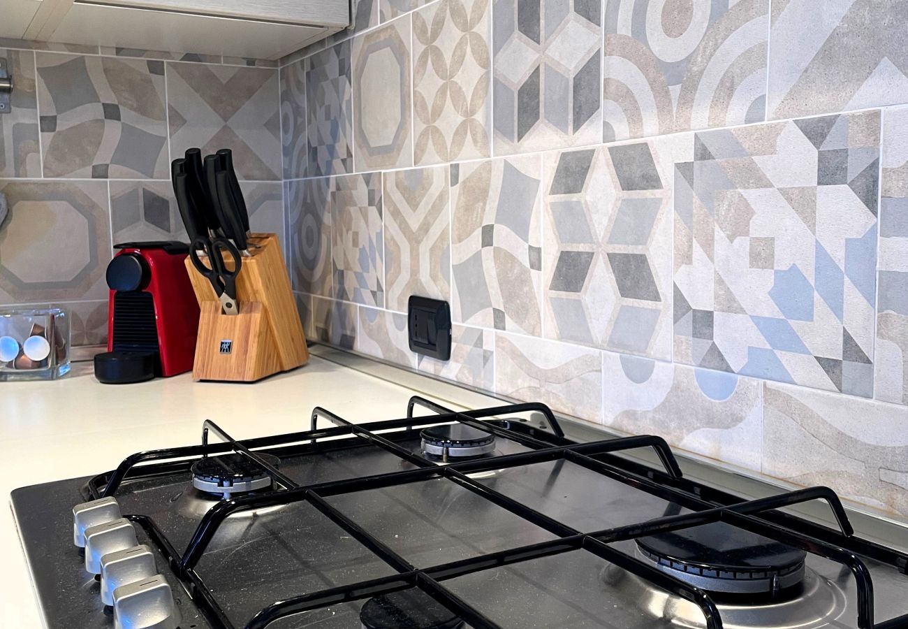Apartment in Moniga del Garda - Casa Magenta