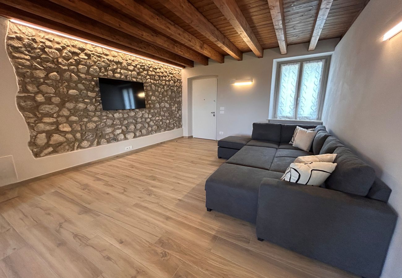 Apartment in Polpenazze del Garda - Borgo Alba Lake View Apartment
