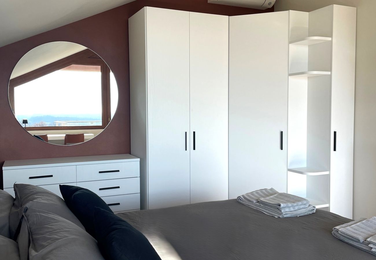 Apartment in Padenghe sul Garda - Casa Pratello