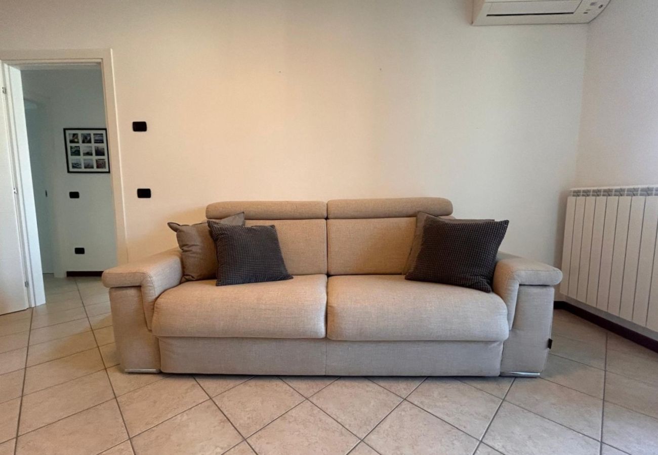Apartment in Moniga del Garda - Casa Chiaretto